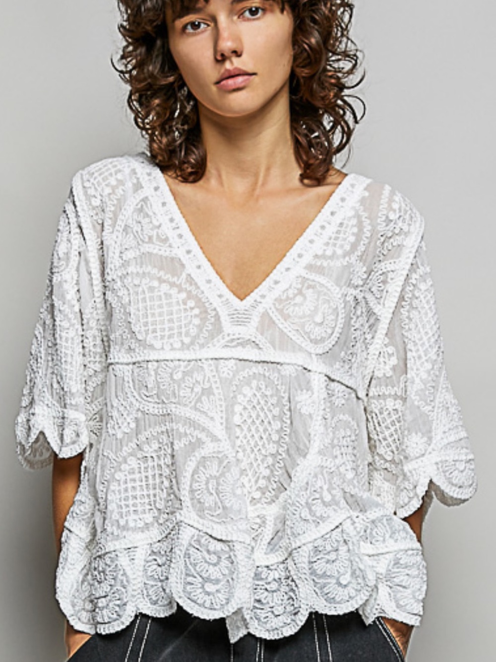 POL White Embroidered Lace V-Neck Blouse